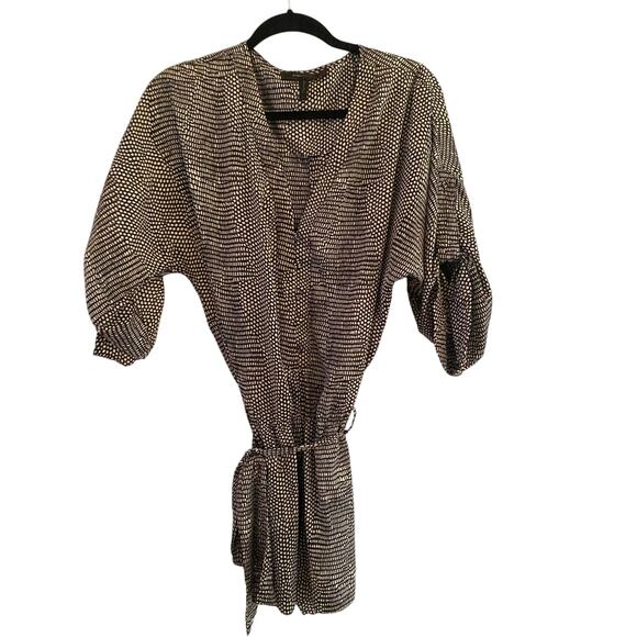 BCBC Max Azria Silky Black and White Romper Size M - Picture 1 of 4